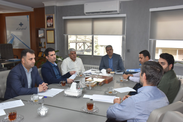 بررسی بودجه سال 1405 شرکت نوسازی و عمران اکباتان در کمیته داوران